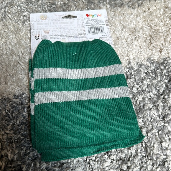 Harry Potter Disguise Wizarding World Slytherin Green Grey Stripe Knit Scarf. - Picture 4 of 5